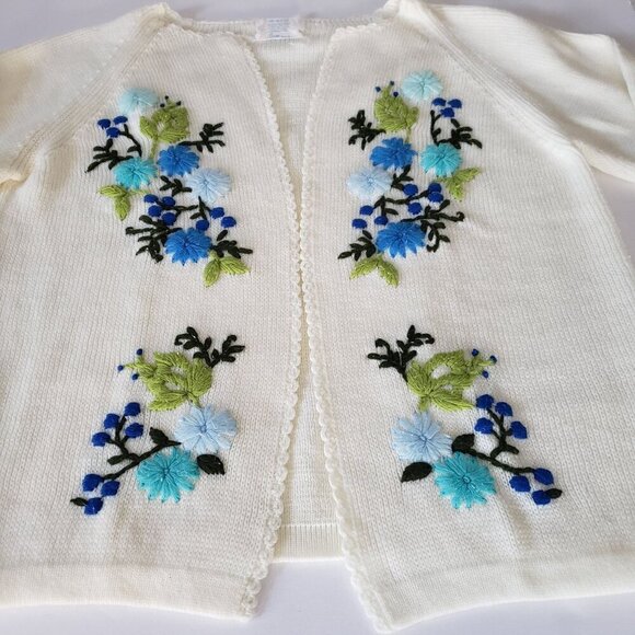 Vtg 60s 70s Sears LG Crewel Embroidered Floral Ivory White Open Front  Cardigan - Picture 11 of 12